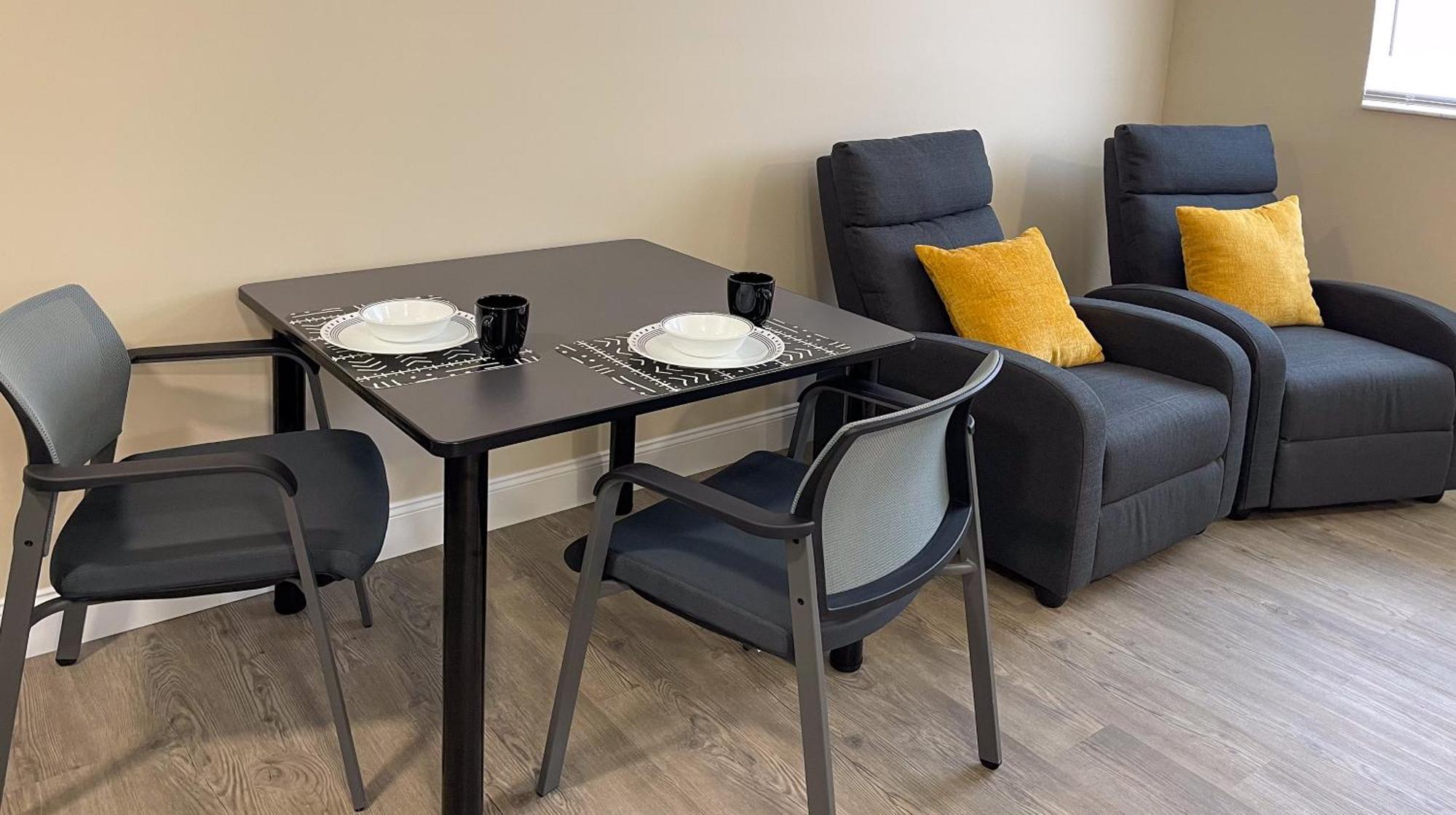 Lazy Cuckoo Inn - Sleek And Stylish Studio Apartments Форт-Маєрс-Біч Екстер'єр фото